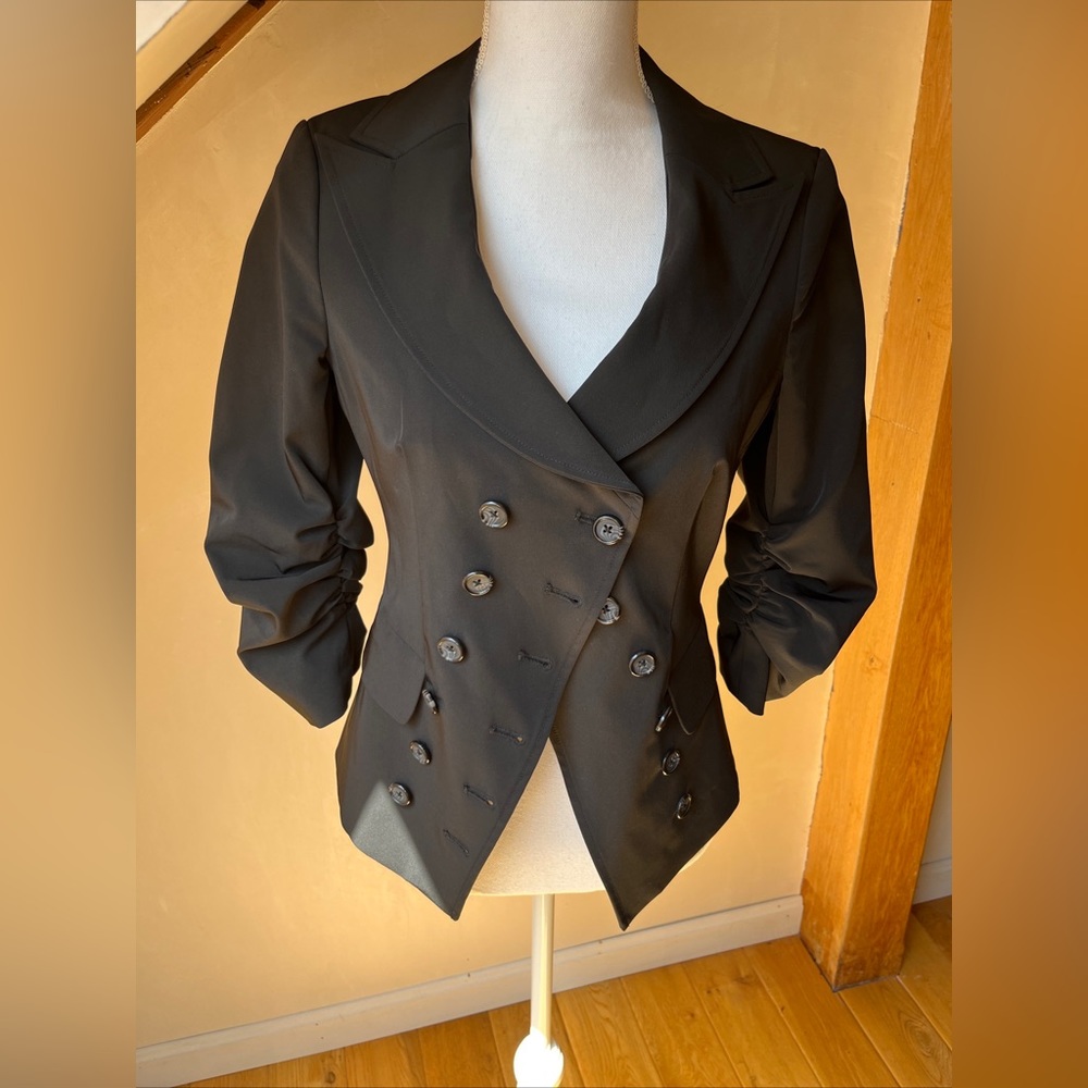 💜SOLD💜 Elizabeth and James, black jacket with ruched sleeves